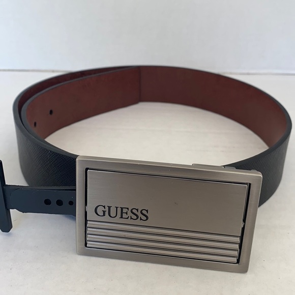 New GUESS Men's Reversible Black/Brown Belt SZ 30 - Picture 2 of 4